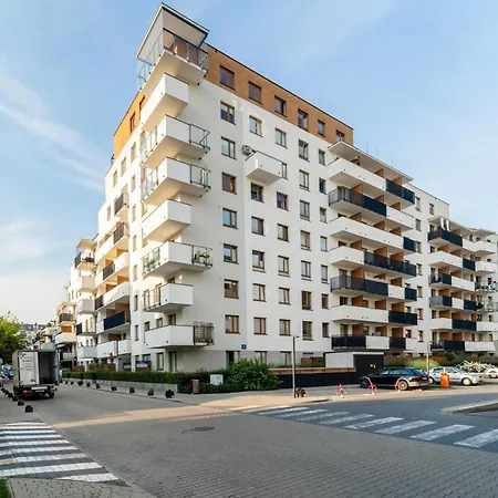 Lägenhet Modern 2 Bedroom With Parking Bemowo