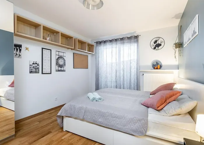 דירה Modern 2 Bedroom With Parking Bemowo *