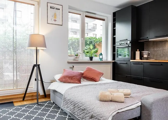 Modern 2 Bedroom With Parking Bemowo Apartamento