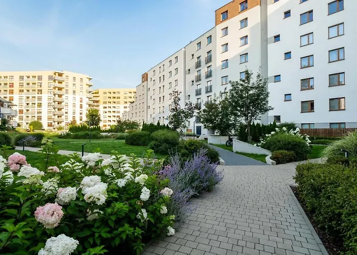 Apartamento Modern 2 Bedroom With Parking Bemowo Varsóvia